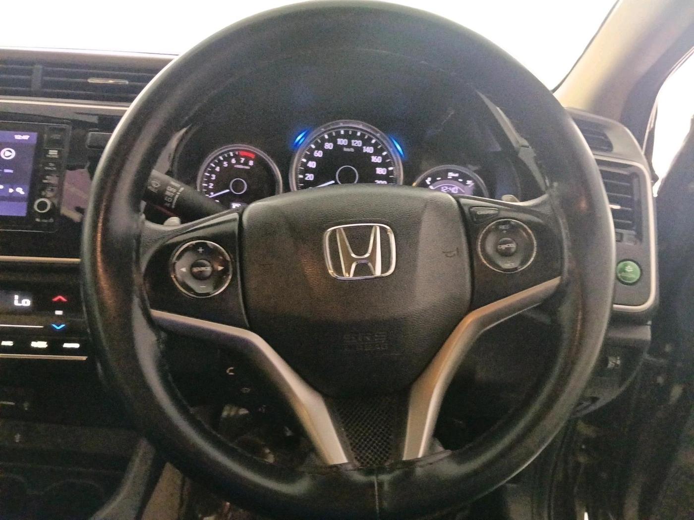 2018 Honda City 1.5L I-VTE V CVT, Petrol, Automatic, 1,06,169 km, interior