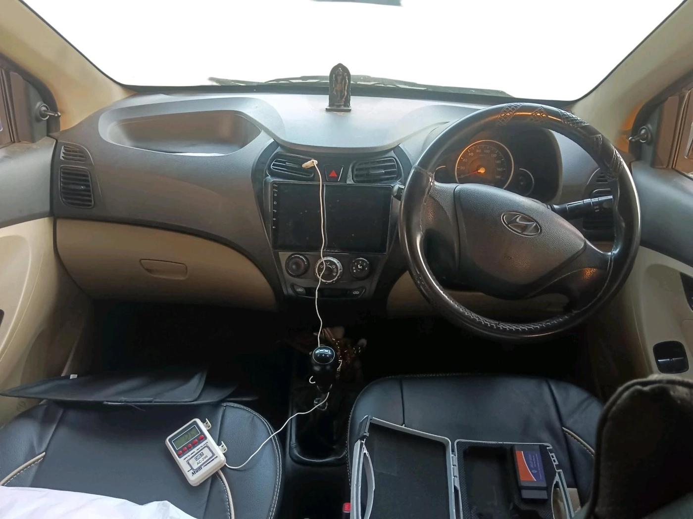 2014 Hyundai Eon ERA +, Petrol, Manual, 81,769 km, interior