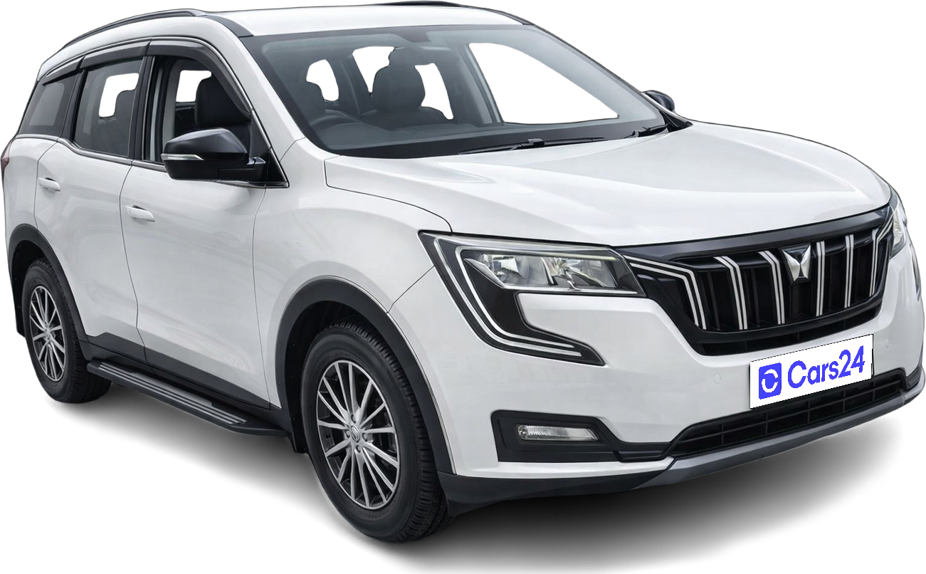 2022 Mahindra XUV700 - SUV - Petrol - Manual - ₹13.20 lakh