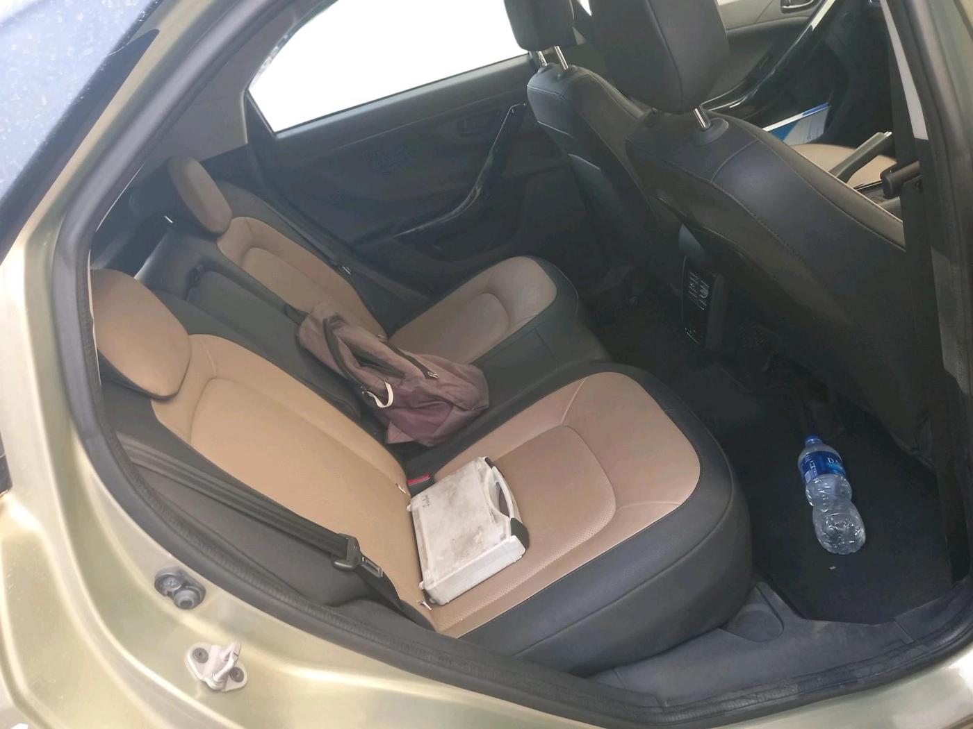 2023 Tata NEXON XZA PLUS LUX SUNROOF KAZIRANGA PETROL, Petrol, Automatic, 20,966 km, interior