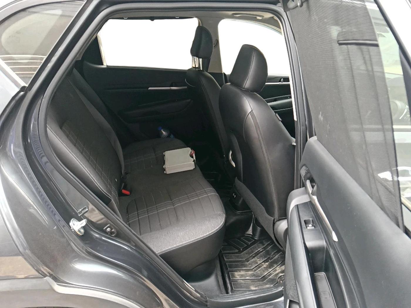 2025 KIA SONET HTK (O) 1.2 Petrol MT, Petrol, Manual, 17,198 km, interior