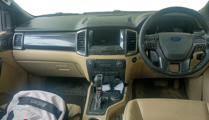 2020 Ford Endeavour TITANIUM PLUS 2.0 4X4 AT SUNROOF, Diesel, Automatic, 7,470 km, interior