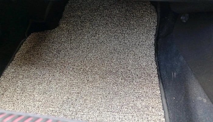 2017 Renault Duster RXS CVT, Petrol, Automatic, 33,352 km, interior