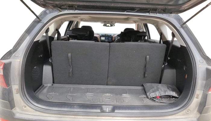 2021 Hyundai ALCAZAR PLATINUM (O) 6STR 2.0 AT, Petrol, Automatic, 33,573 km, exterior