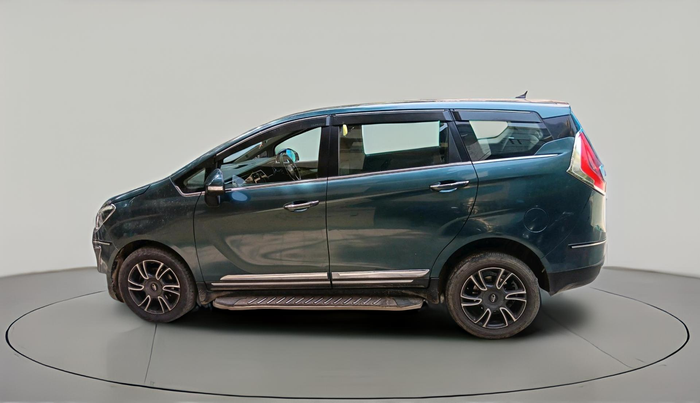2018 Mahindra MARAZZO M8 7 STR, Diesel, Manual, 72,937 km, exterior