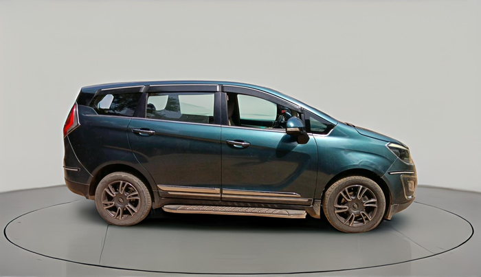2018 Mahindra MARAZZO M8 7 STR, Diesel, Manual, 72,937 km, exterior