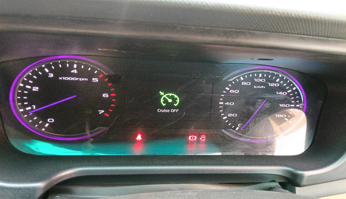 2018 Mahindra MARAZZO M8 7 STR, Diesel, Manual, 72,937 km, interior