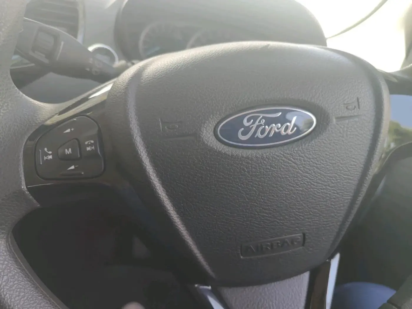 2019 Ford New Figo TITANIUM 1.2 PETROL MT, Petrol, Manual, 22,770 km, interior