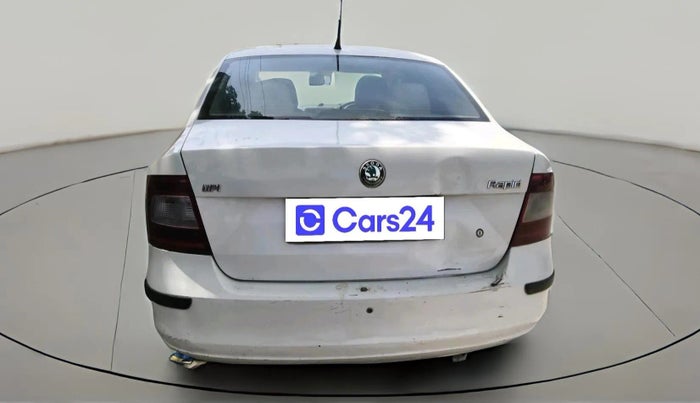 2012 Skoda Rapid AMBITION 1.6 MPI MT PLUS, CNG, Manual, 3,00,975 km, exterior