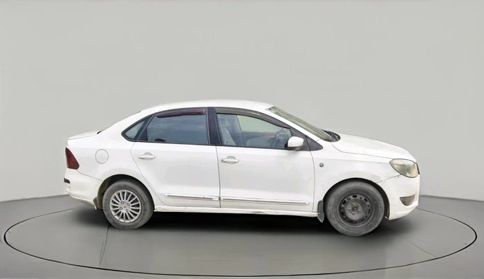 2012 Skoda Rapid AMBITION 1.6 MPI MT PLUS, CNG, Manual, 3,00,975 km, exterior