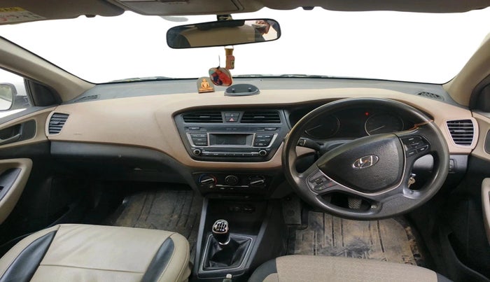 2016 Hyundai Elite i20 MAGNA 1.4 CRDI, Diesel, Manual, 1,69,413 km, interior