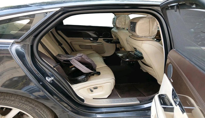 2011 Jaguar XJ L 2.0 PETROL, Petrol, Automatic, 91,166 km, interior