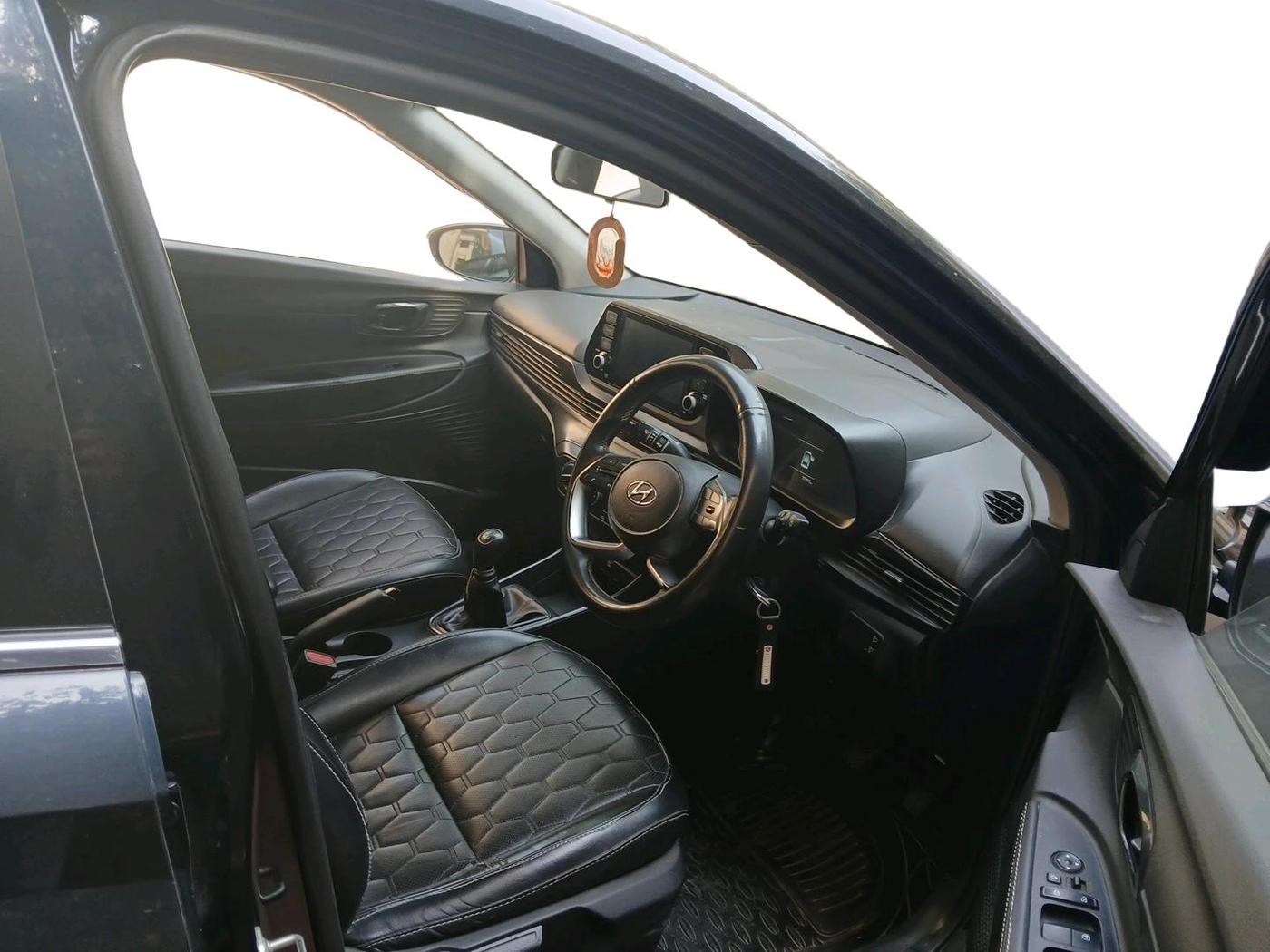 2022 Hyundai NEW I20 SPORTZ 1.2 MT, Petrol, Manual, 77,931 km, interior