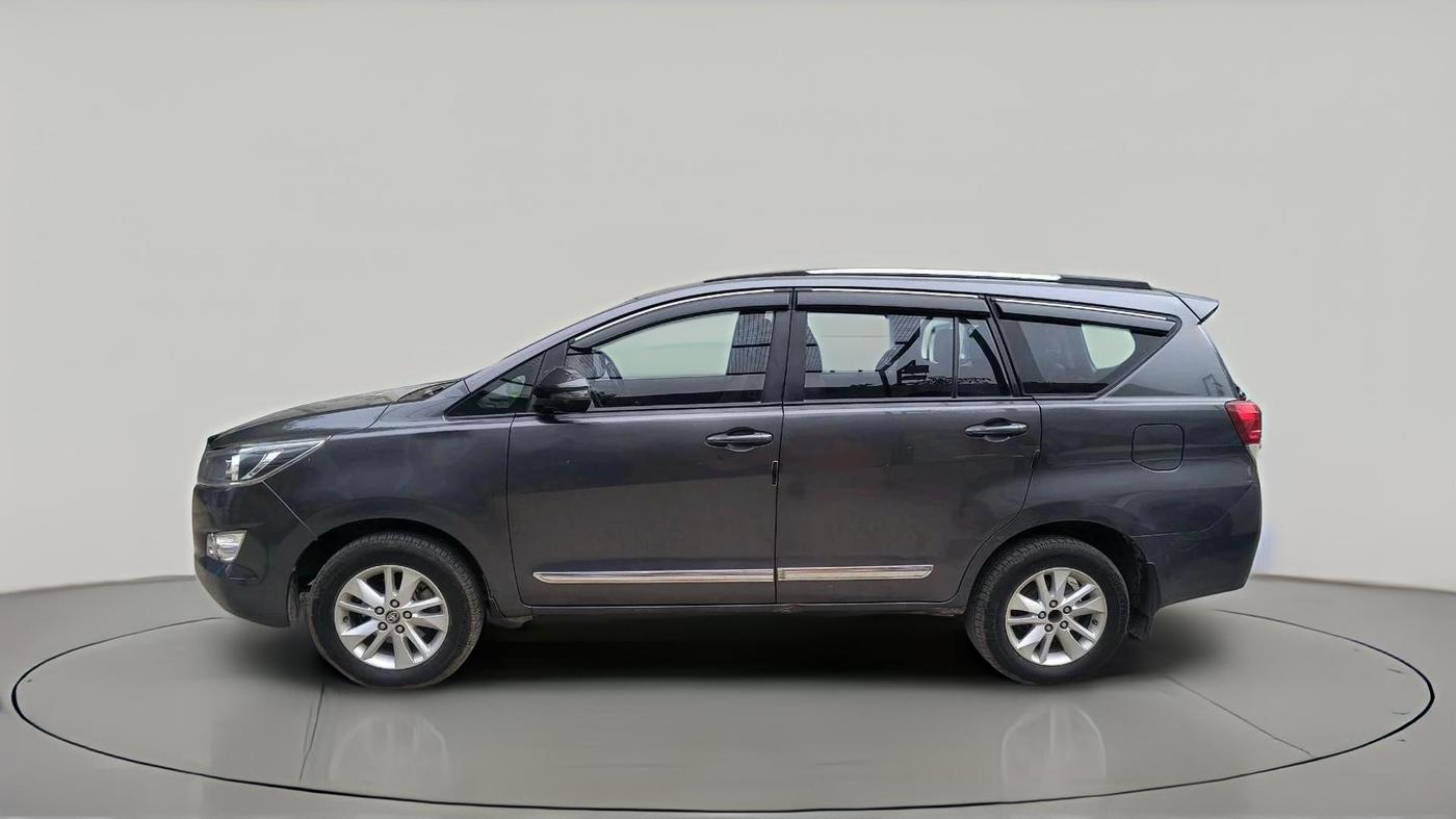 2018 Toyota Innova Crysta 2.4 GX AT 7 STR, Diesel, Automatic, 3,11,737 km, exterior
