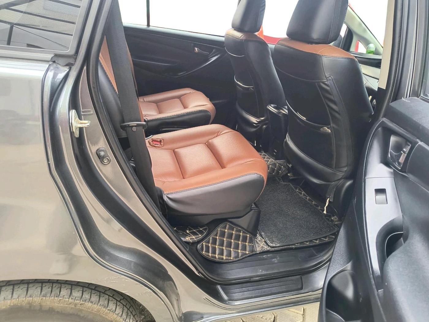 2018 Toyota Innova Crysta 2.4 GX AT 7 STR, Diesel, Automatic, 3,11,737 km, interior