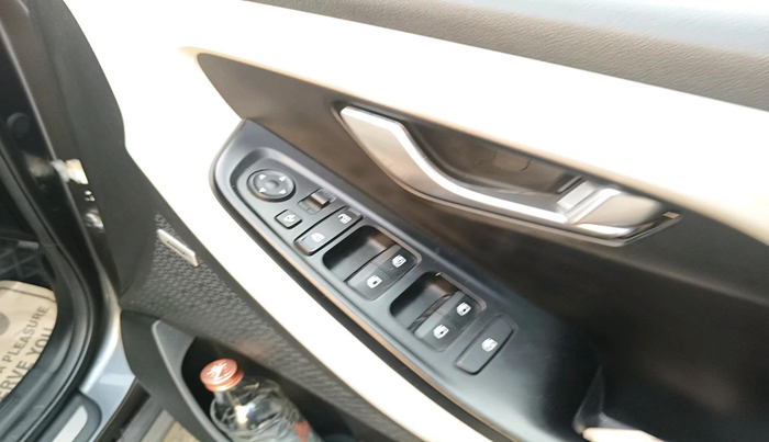2020 Hyundai Creta SX (O) AT 1.5 DIESEL, Diesel, Automatic, 1,69,908 km, interior