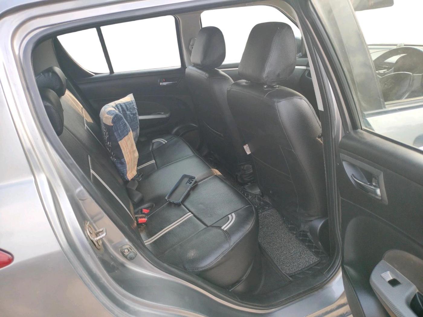 2017 Maruti Swift VDI ABS, Diesel, Manual, 1,81,263 km, interior