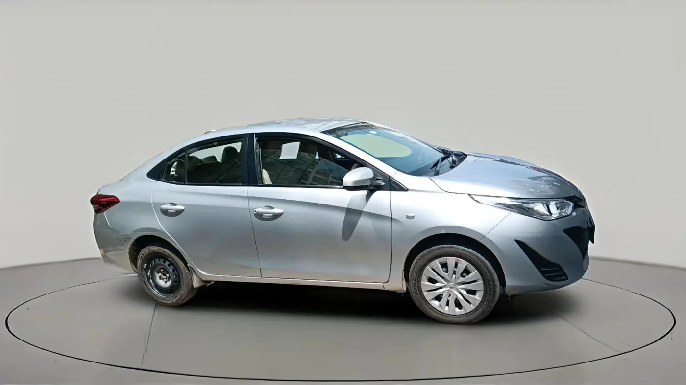 2019 Toyota YARIS J CVT, Petrol, Automatic, 71,359 km, exterior