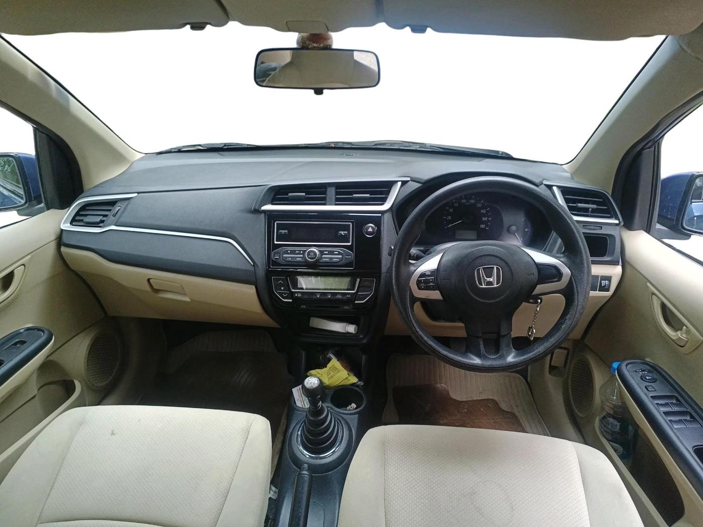 2016 Honda Amaze 1.2L I-VTEC S, Petrol, Manual, 62,175 km, interior