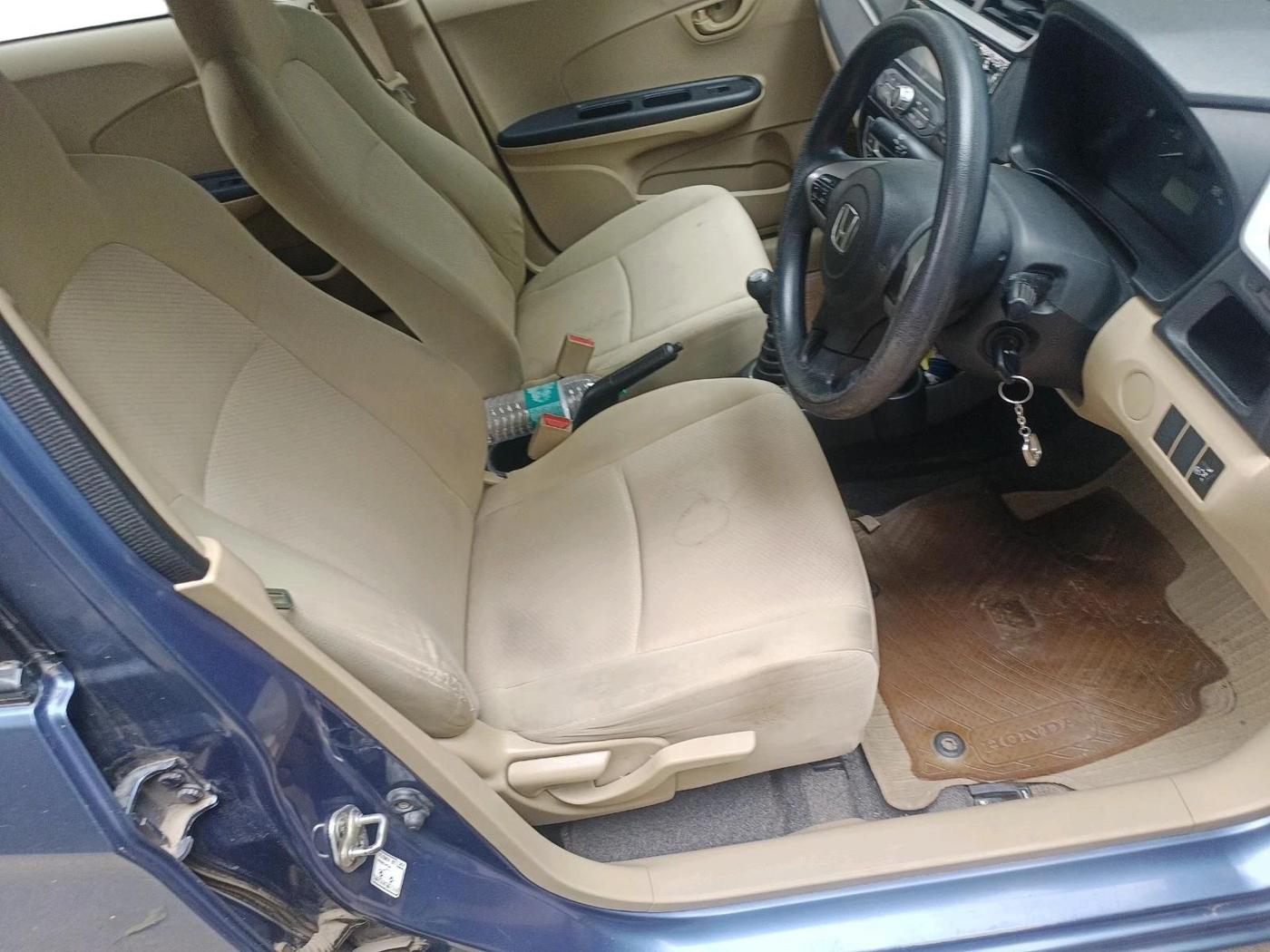 2016 Honda Amaze 1.2L I-VTEC S, Petrol, Manual, 62,175 km, interior