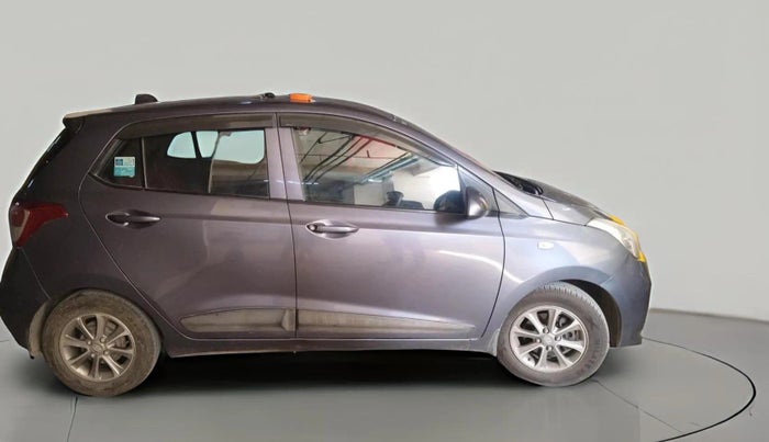 2017 Hyundai Grand i10 SPORTZ 1.2 KAPPA VTVT, CNG, Manual, 1,75,317 km, exterior