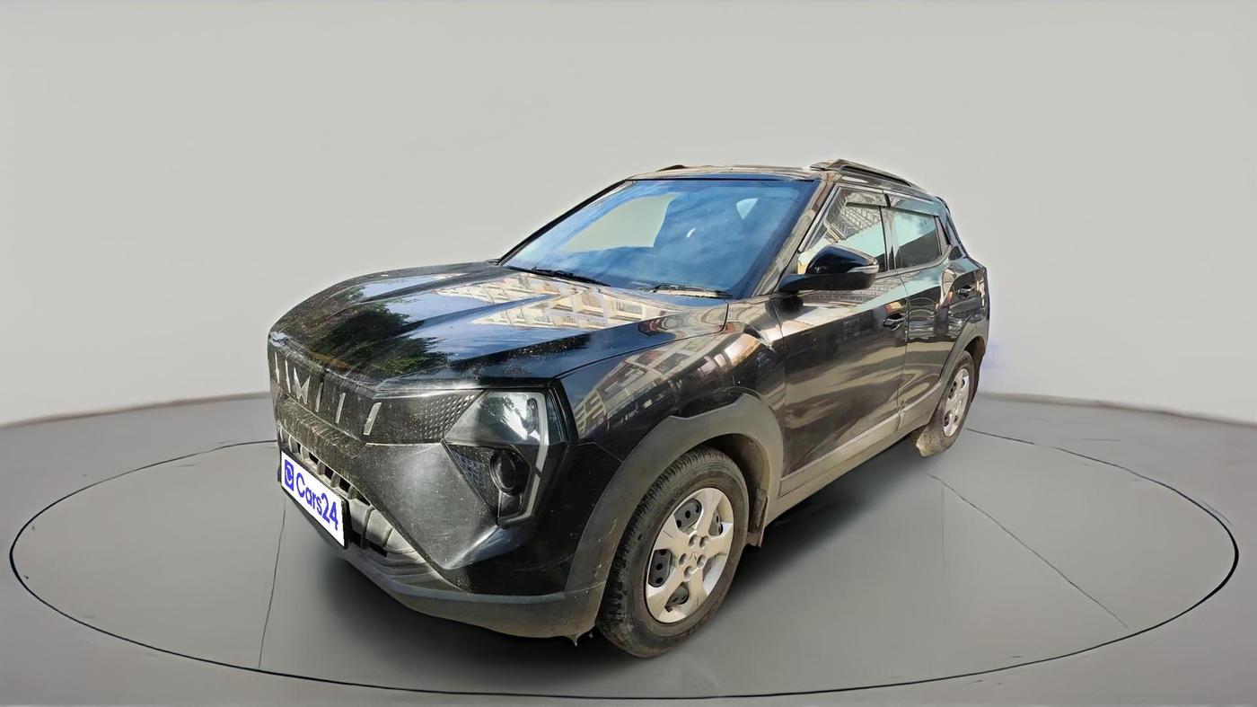2025 Mahindra XUV 3XO MX2 1.5 Turbo Diesel, Diesel, Manual, 42,683 km, exterior