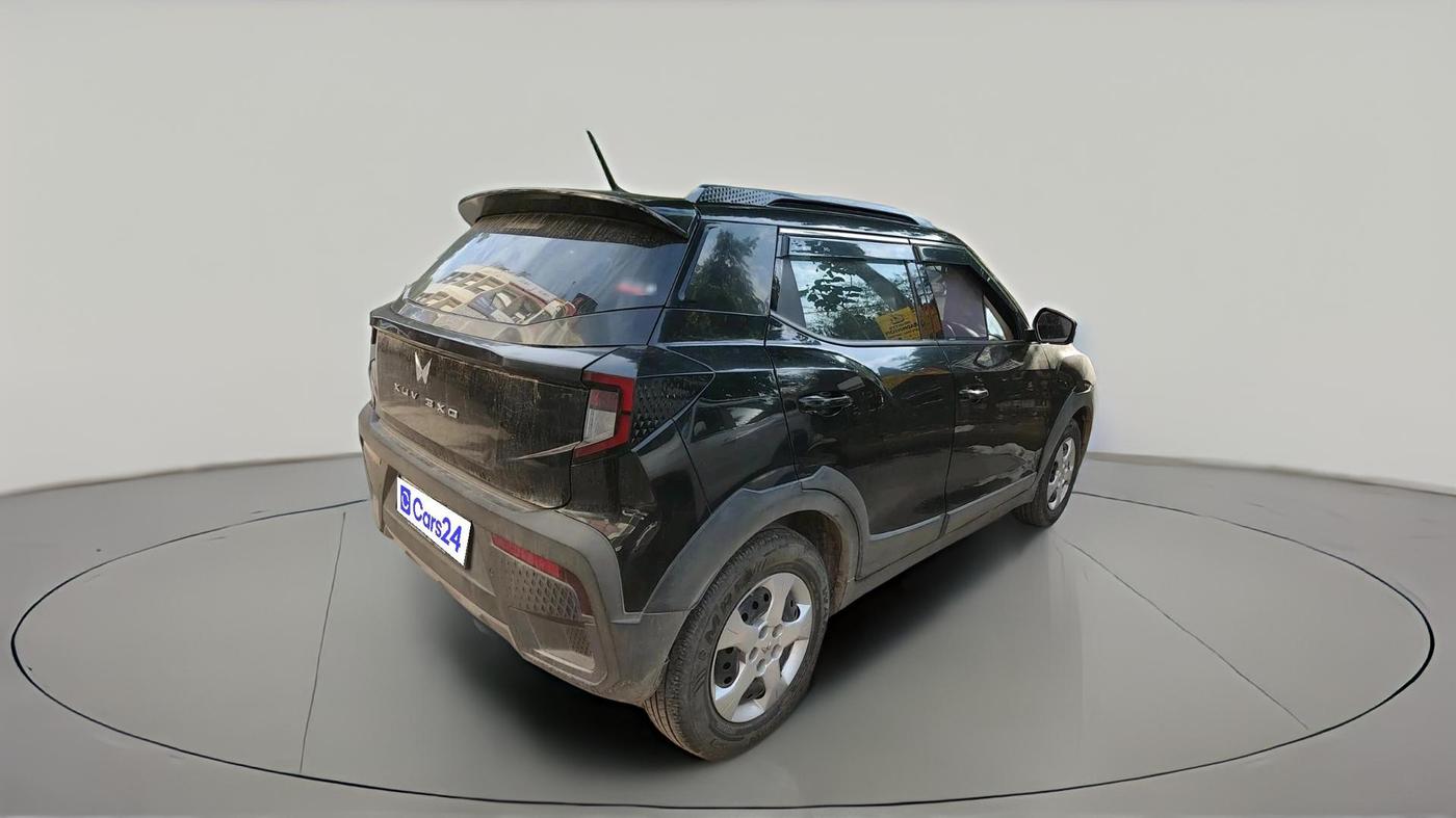 2025 Mahindra XUV 3XO MX2 1.5 Turbo Diesel, Diesel, Manual, 42,683 km, exterior