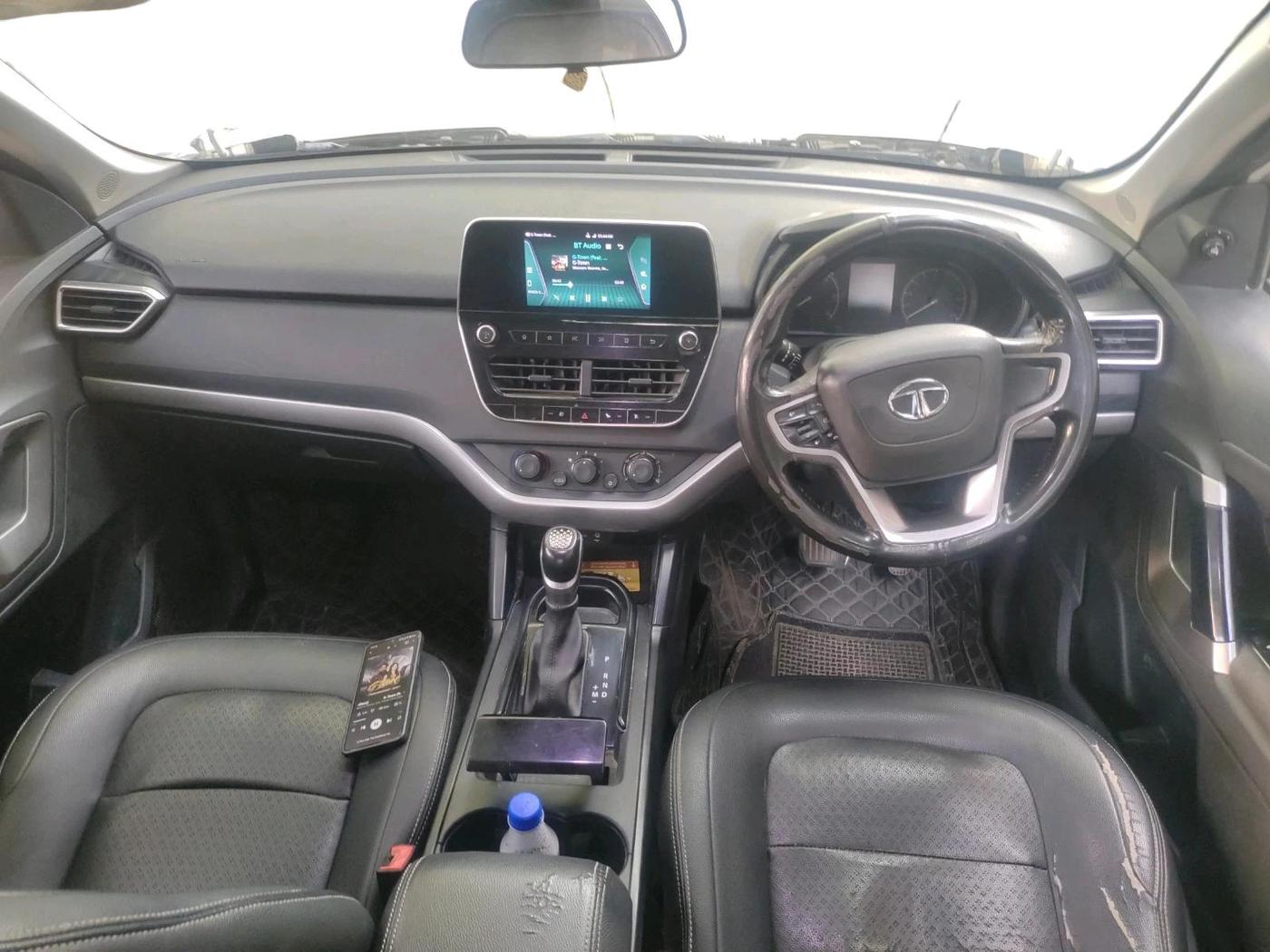 2021 Tata Harrier XMA 2.0L KRYOTEC, Diesel, Automatic, 70,236 km, interior