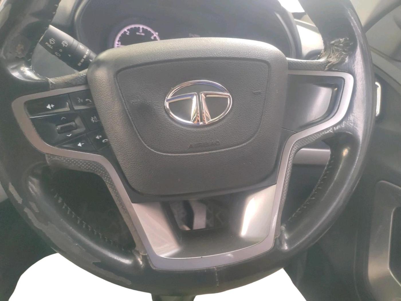 2021 Tata Harrier XMA 2.0L KRYOTEC, Diesel, Automatic, 70,236 km, interior