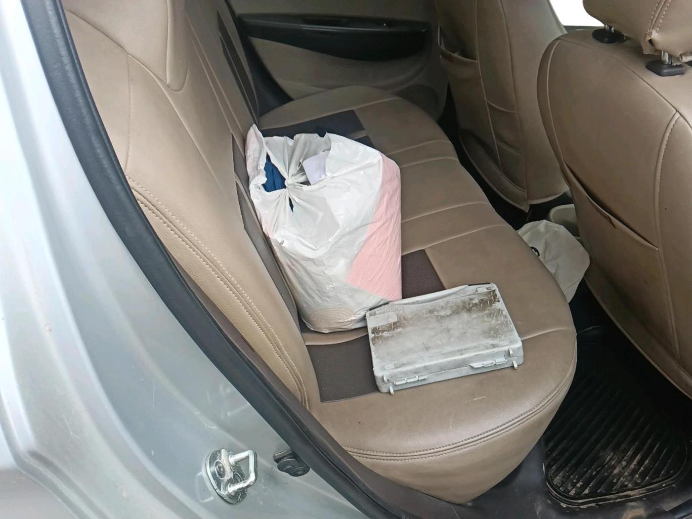 2011 Hyundai i20 MAGNA 1.2, Petrol, Manual, 50,638 km, interior
