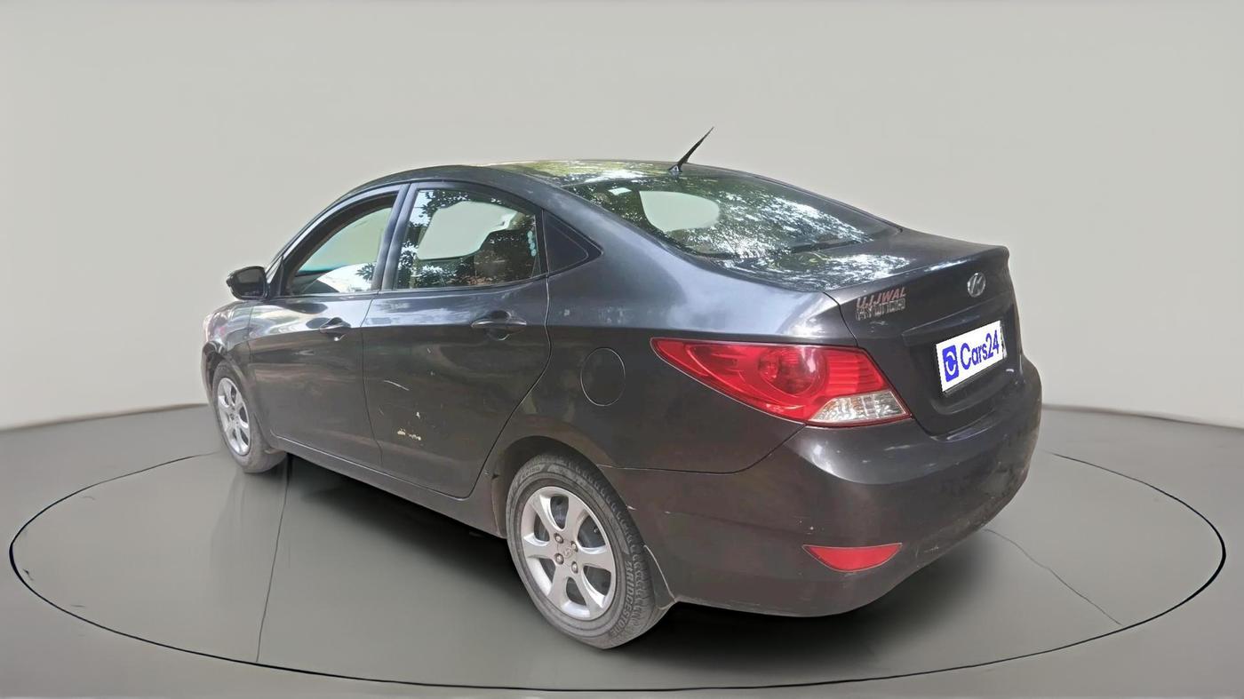 2012 Hyundai Verna FLUIDIC 1.4 VTVT CX, Petrol, Manual, 1,10,084 km, exterior