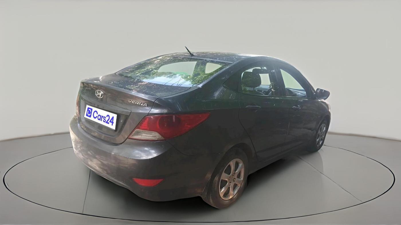 2012 Hyundai Verna FLUIDIC 1.4 VTVT CX, Petrol, Manual, 1,10,084 km, exterior