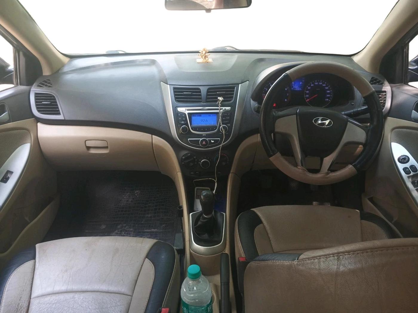 2012 Hyundai Verna FLUIDIC 1.4 VTVT CX, Petrol, Manual, 1,10,084 km, interior
