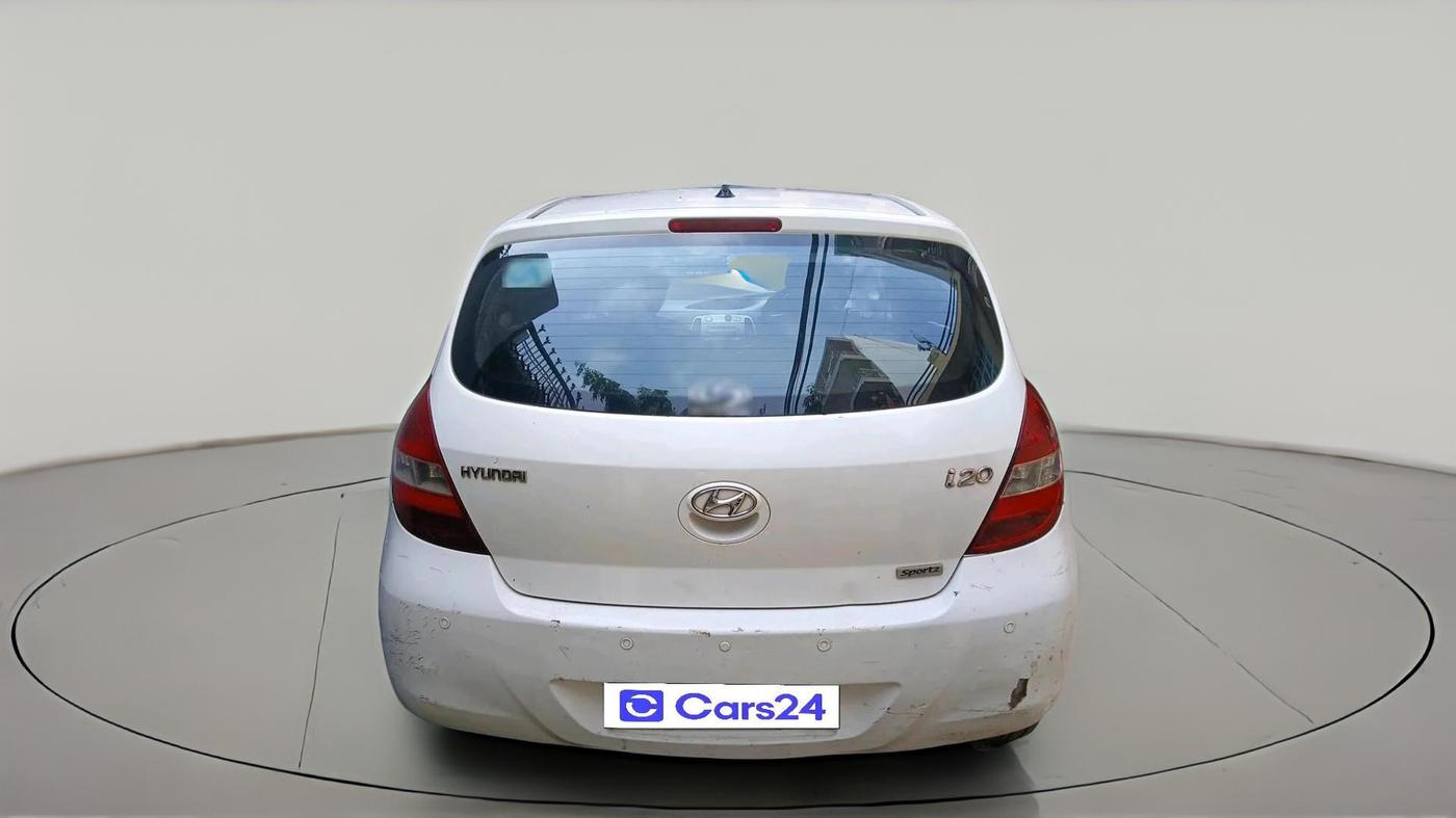 2011 Hyundai i20 SPORTZ 1.2, CNG, Manual, 1,37,663 km, exterior