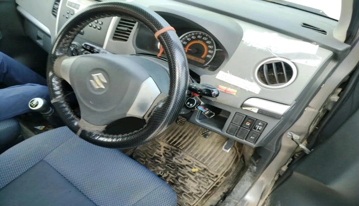 2012 Maruti Wagon R 1.0 VXI, Petrol, Manual, 1,02,810 km, interior