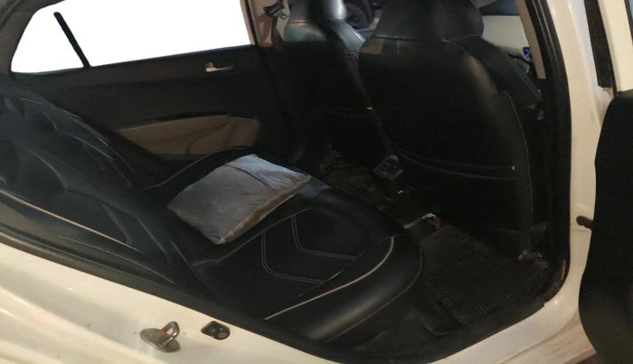 2018 Hyundai Grand i10 SPORTZ 1.2 KAPPA VTVT, CNG, Manual, 1,51,541 km, interior