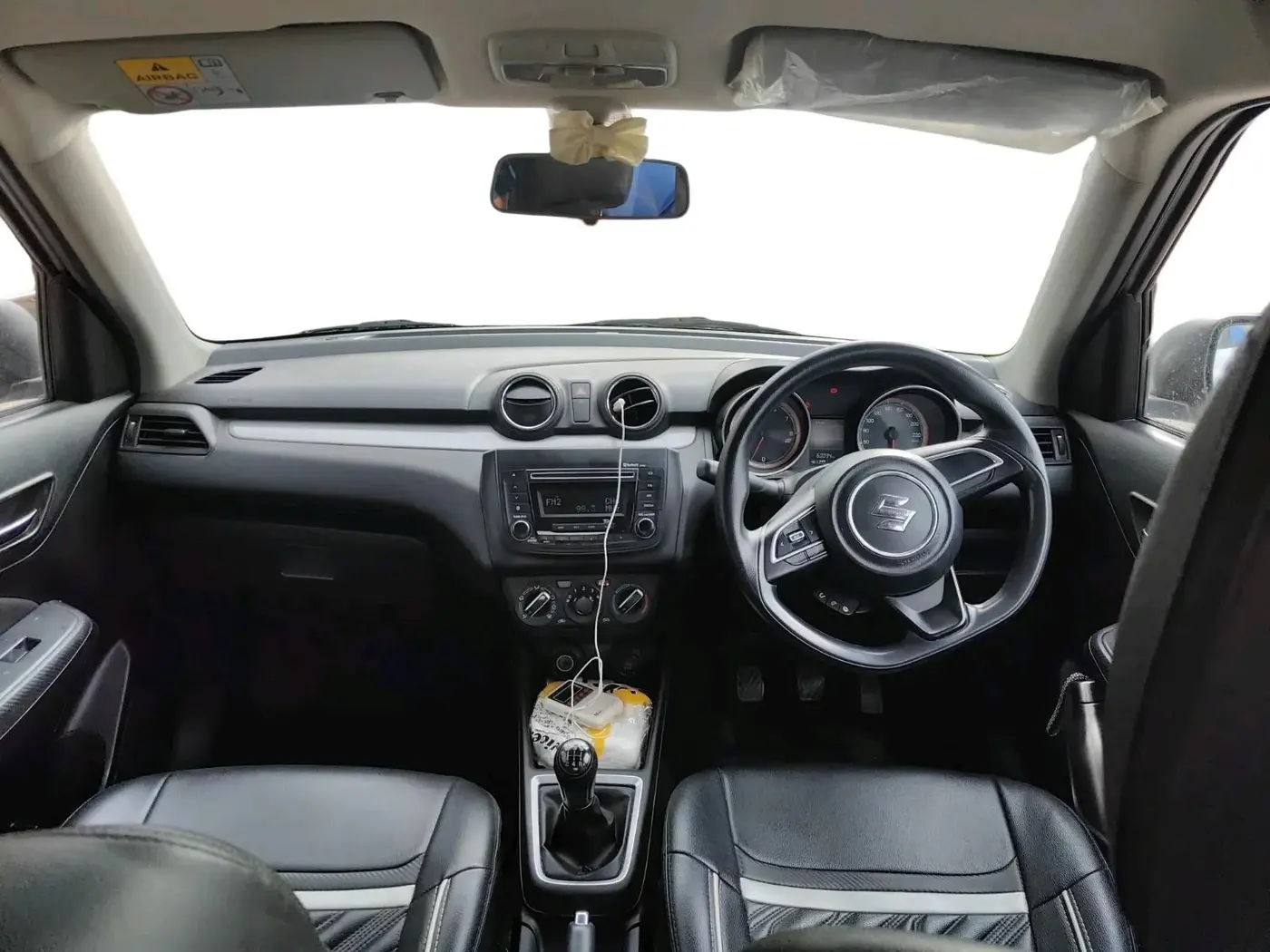 2018 Maruti Swift VXI, Petrol, Manual, 60,034 km, interior