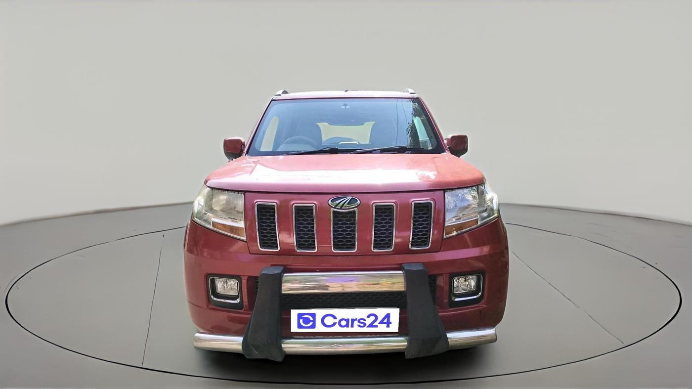 2017 Mahindra TUV300 T8, Diesel, Manual, 47,969 km, exterior