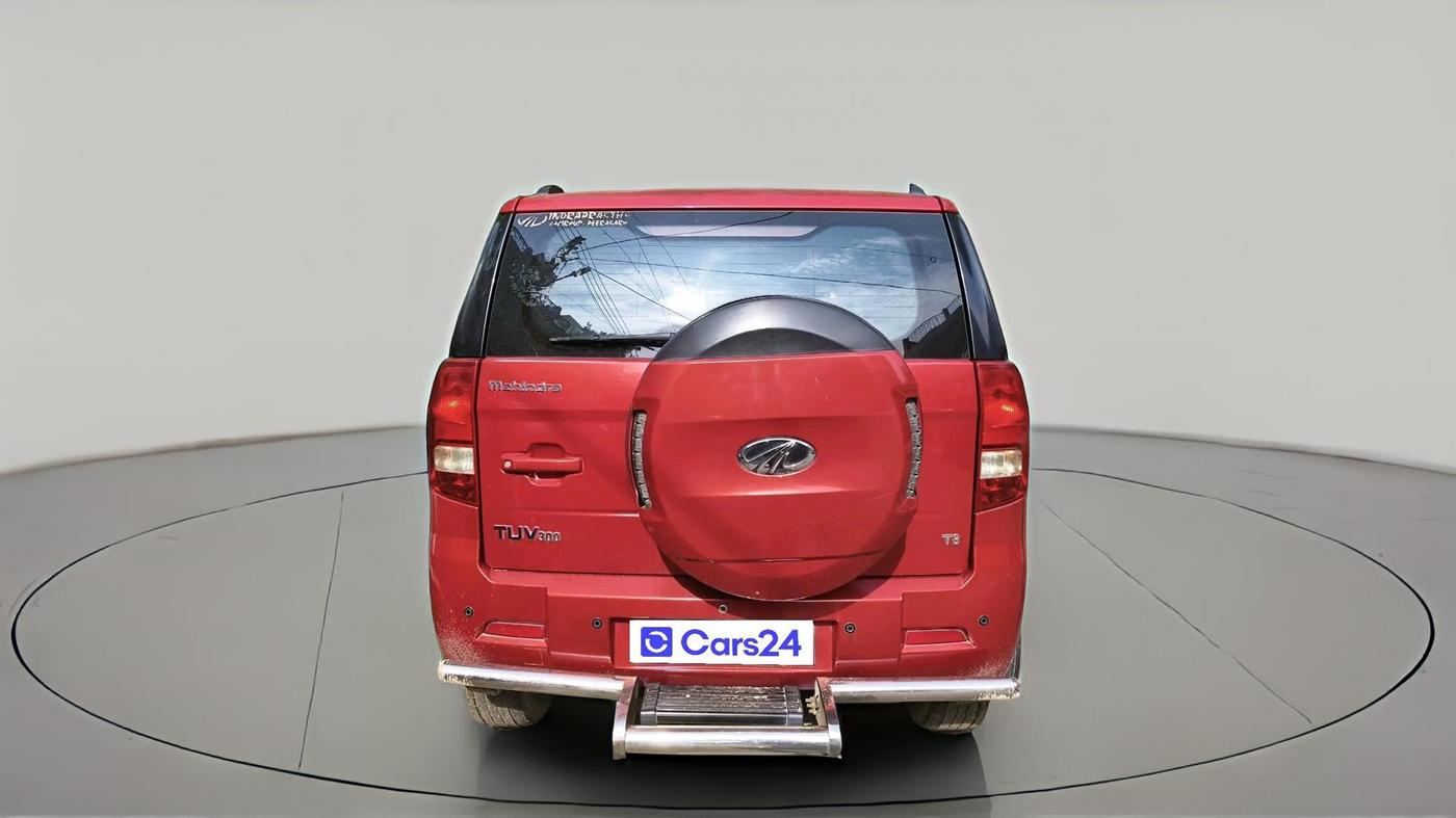 2017 Mahindra TUV300 T8, Diesel, Manual, 47,969 km, exterior