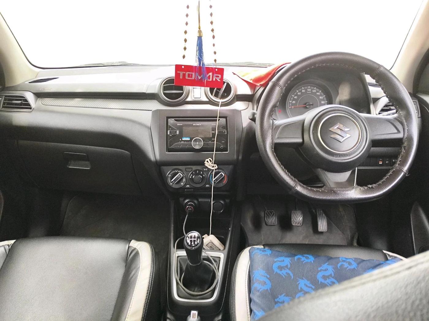 2019 Maruti Swift LXI, Petrol, Manual, 70,188 km, interior