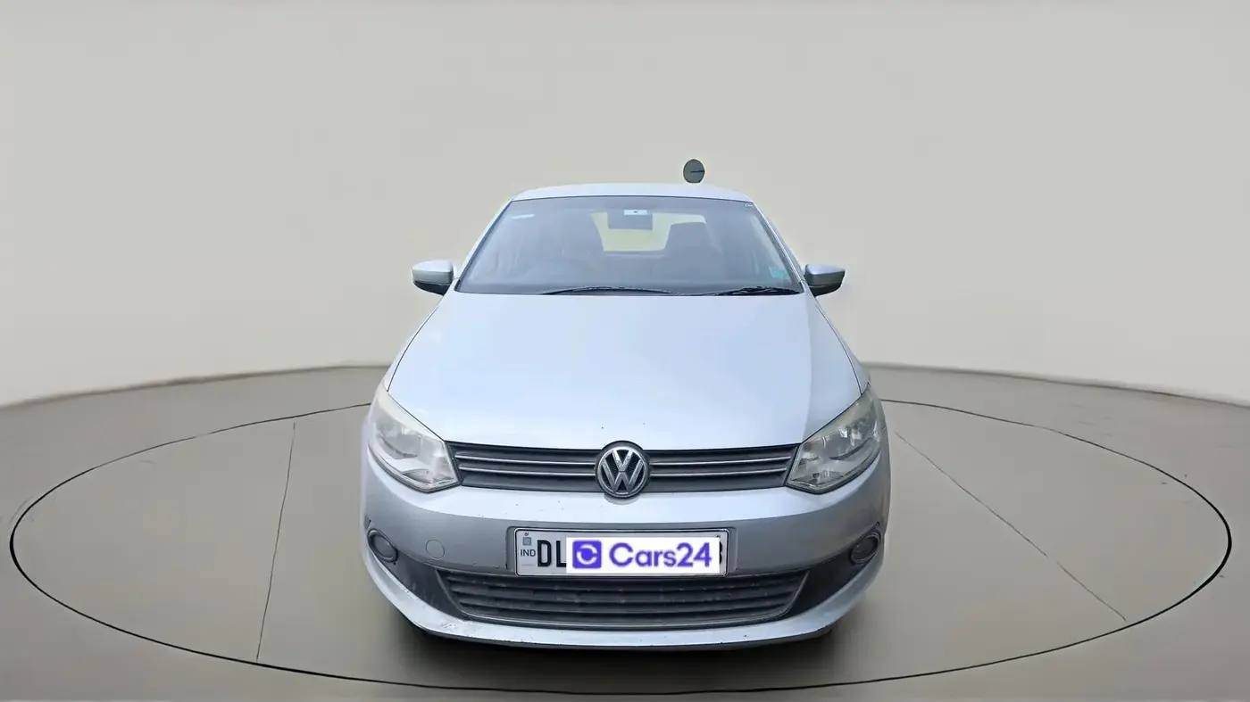 2011 Volkswagen Vento HIGHLINE 1.6 MPI, Petrol, Manual, 56,657 km, exterior
