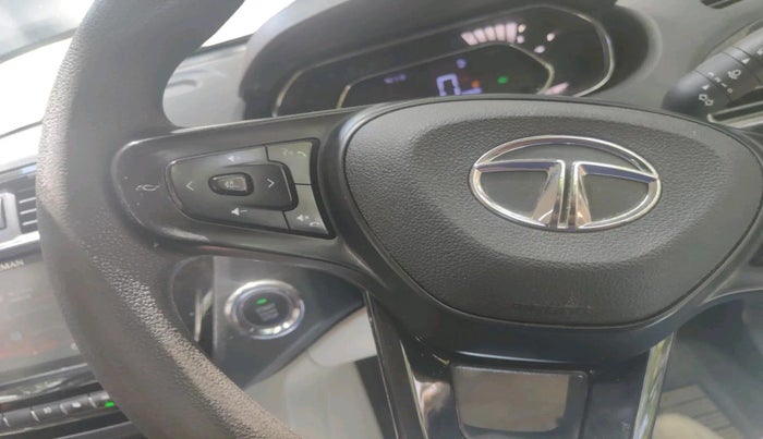 2022 Tata TIGOR XZ PLUS CNG, CNG, Manual, 80,047 km, interior