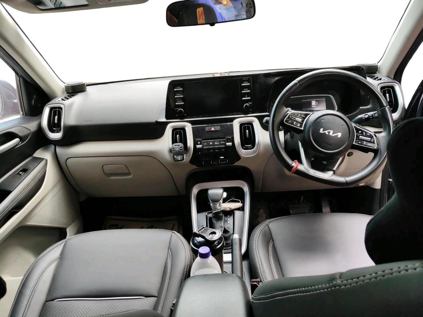 2023 KIA SONET HTX 1.5 AT, Diesel, Automatic, 88,883 km, interior