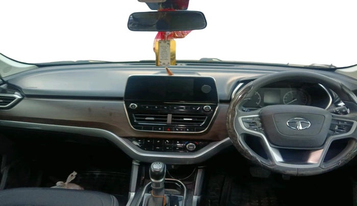 2022 Tata Harrier XTA 2.0L KRYOTEC PLUS, Diesel, Automatic, 26,698 km, interior