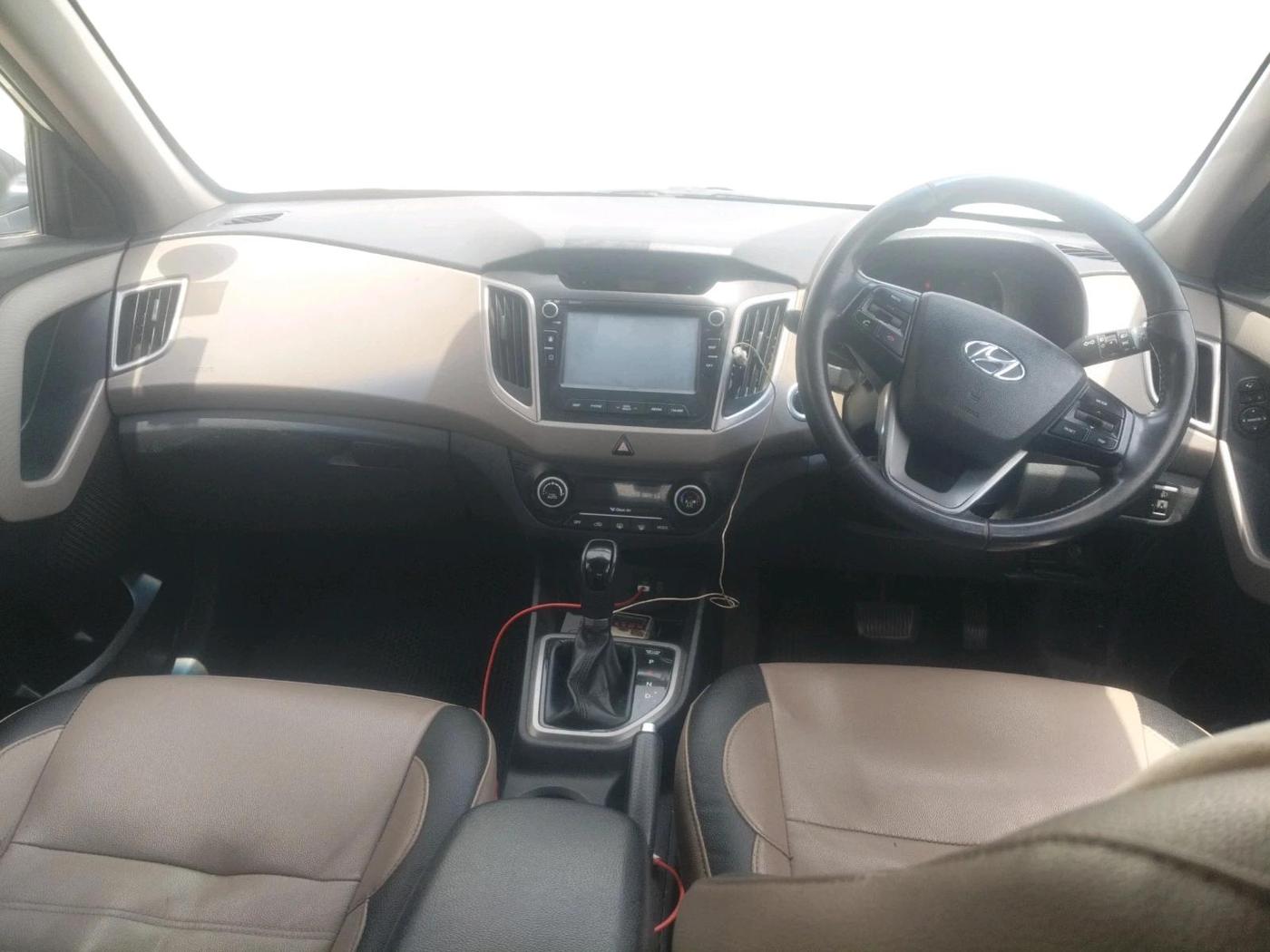 2016 Hyundai Creta SX PLUS AT 1.6 PETROL, Petrol, Automatic, 1,11,607 km, interior