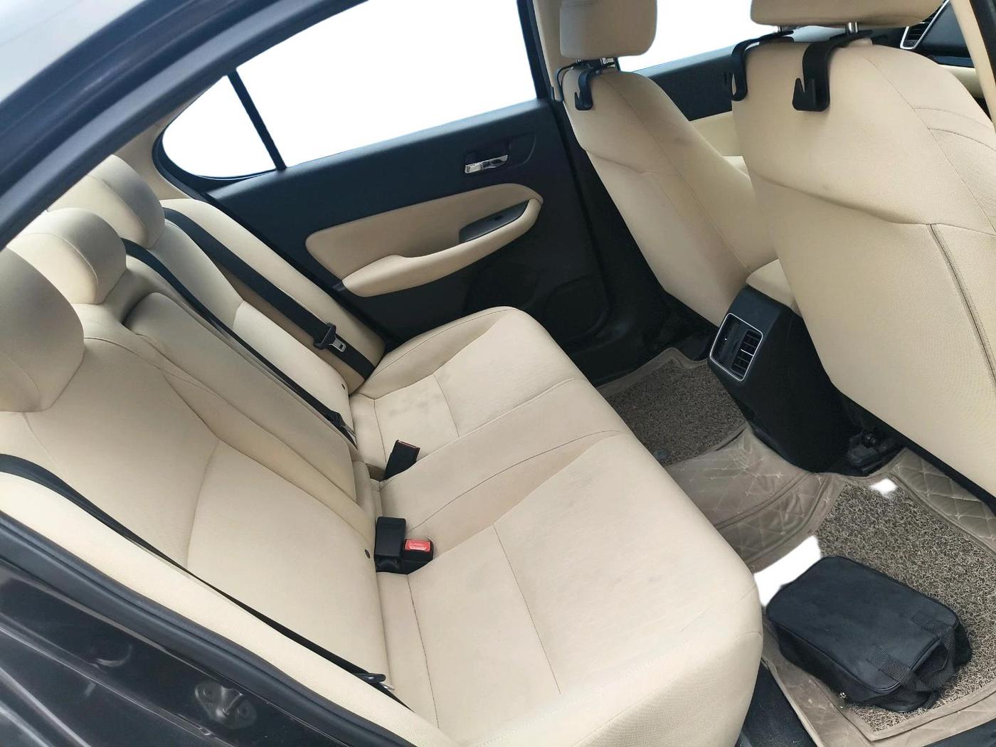 2021 Honda City 1.5L I-VTEC V MT 5TH GEN, Petrol, Manual, 78,189 km, interior