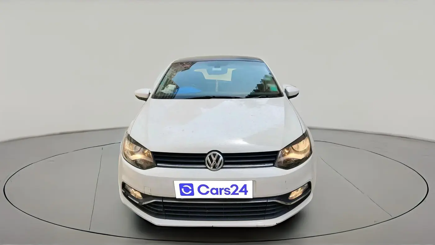 2018 Volkswagen Polo HIGHLINE1.5L, Diesel, Manual, 1,42,575 km, exterior