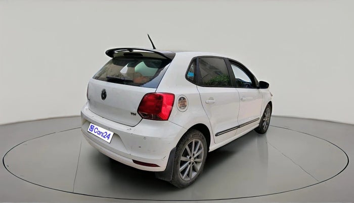 2018 Volkswagen Polo HIGHLINE1.5L, Diesel, Manual, 1,42,575 km, exterior