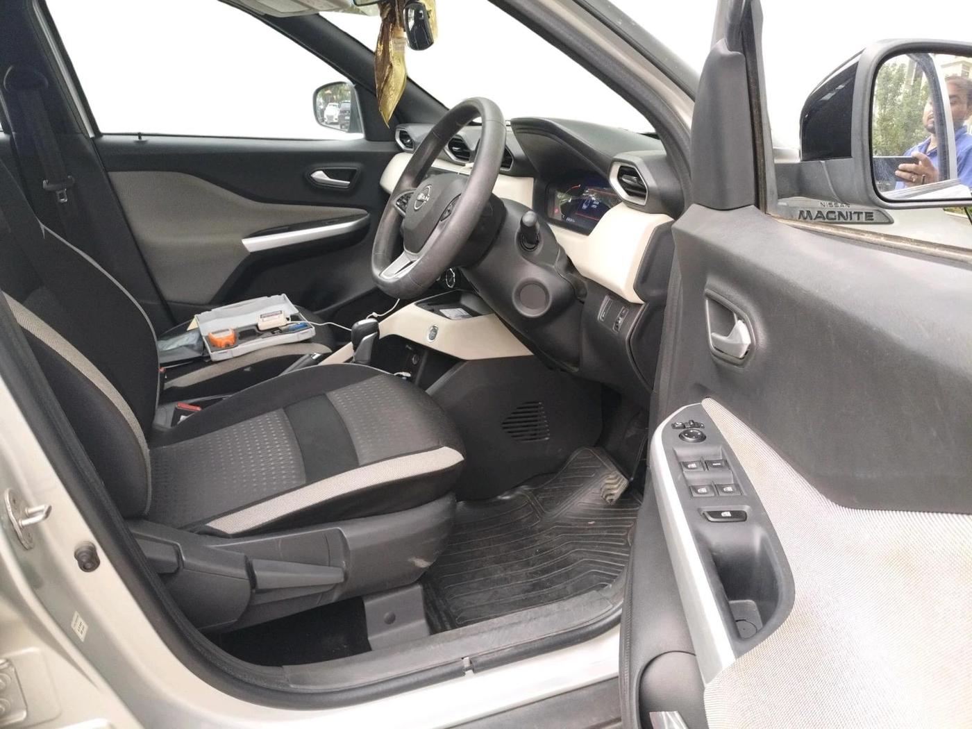 2022 Nissan MAGNITE XV TURBO CVT, Petrol, Automatic, 19,259 km, interior