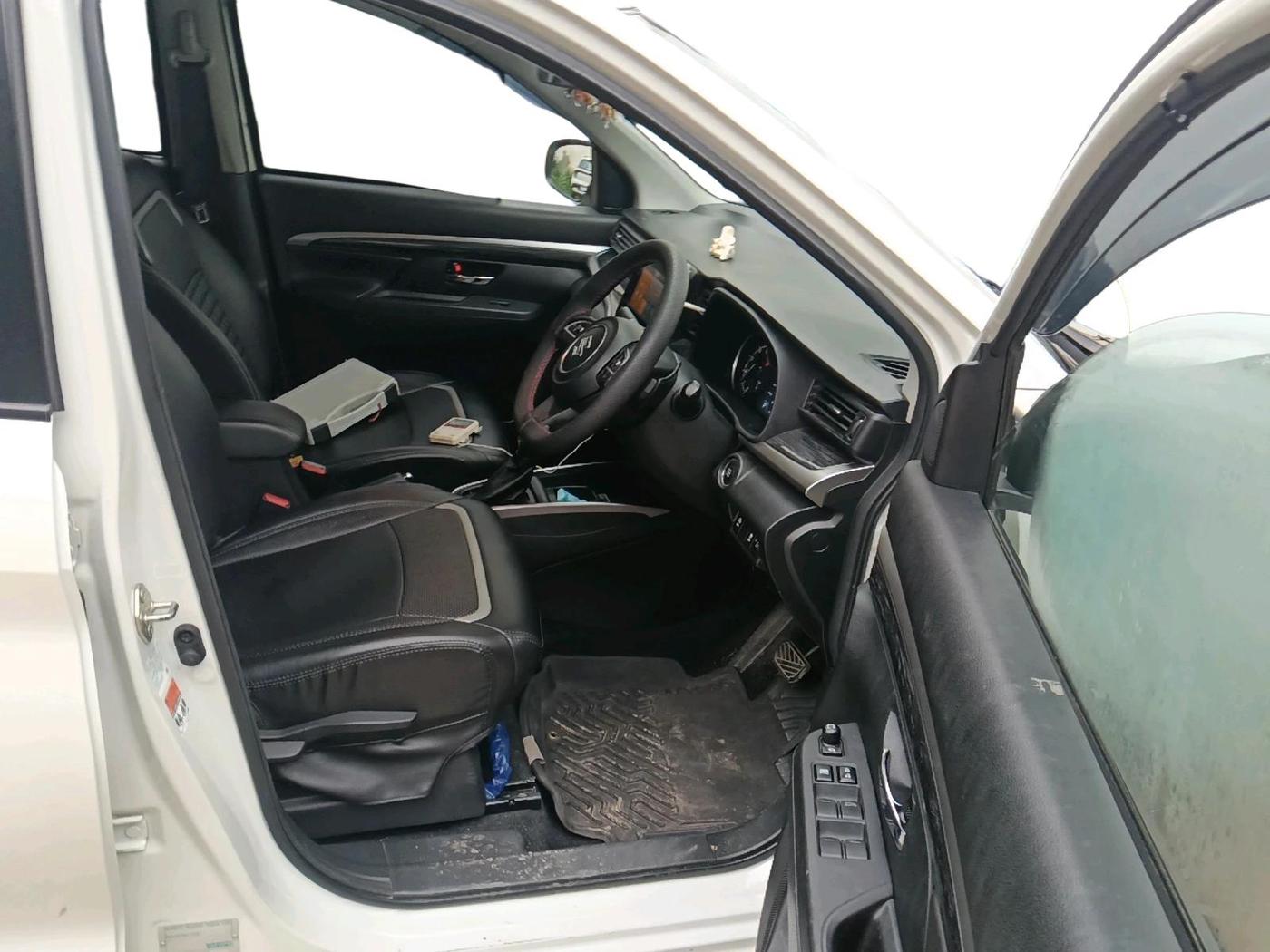 2024 Maruti XL6 ZETA AT, Petrol, Automatic, 19,067 km, interior
